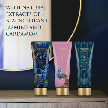 Winter In Venice Birds of Hera Travel Pouch Gift Set